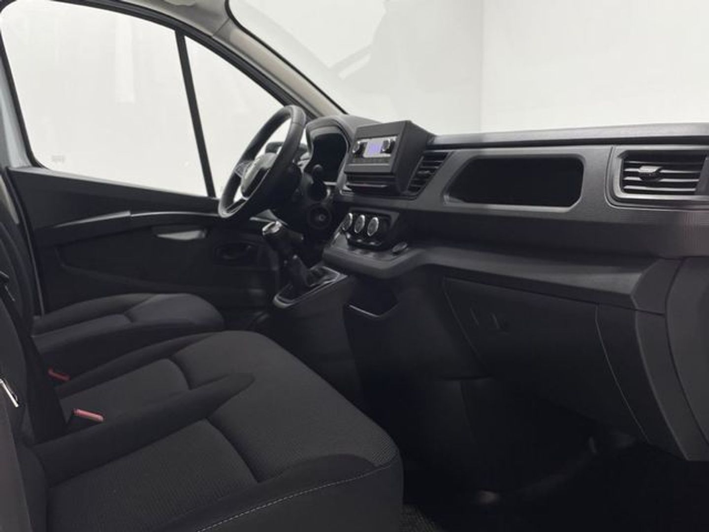Renault Trafic Furgon L1H1 Blue dCi 96 Kw (130 CV)