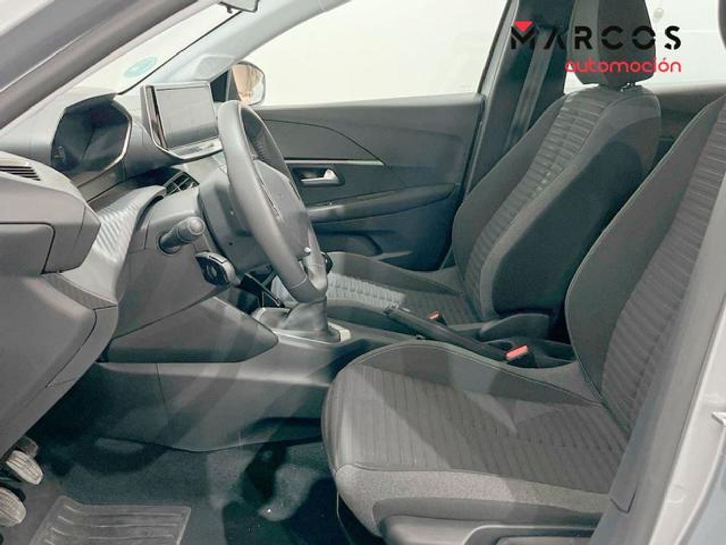 Peugeot 208 PureTech 100 Active 75 kW (100 CV)