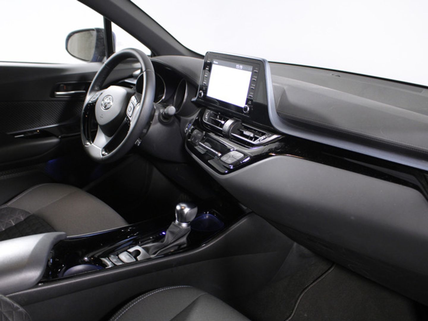 Toyota C-HR 1.8 125H Advance 90 kW (122 CV)