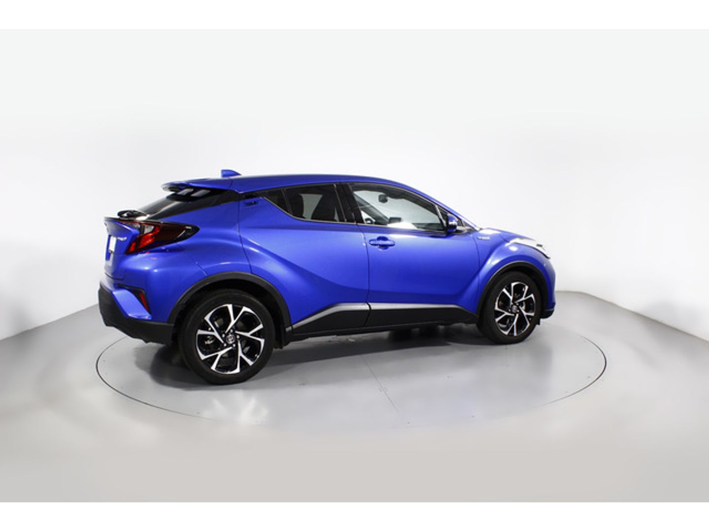 Toyota C-HR 1.8 125H Advance 90 kW (122 CV)