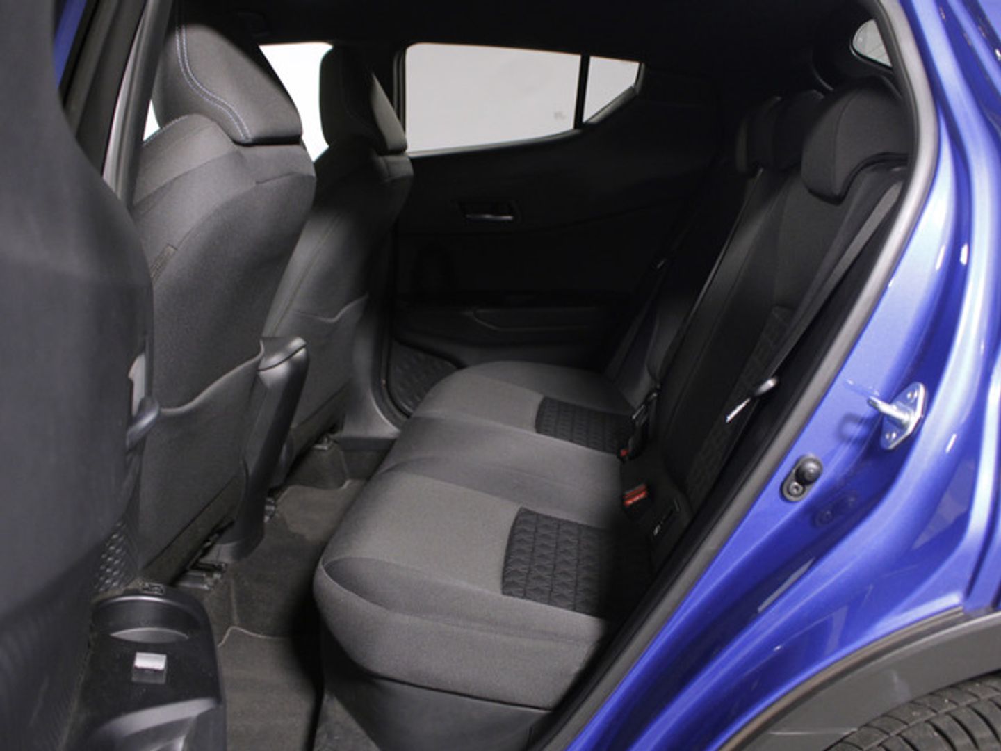 Toyota C-HR 1.8 125H Advance 90 kW (122 CV)