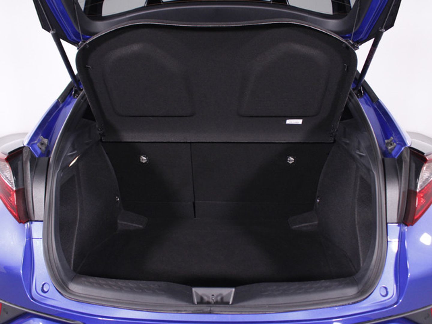 Toyota C-HR 1.8 125H Advance 90 kW (122 CV)