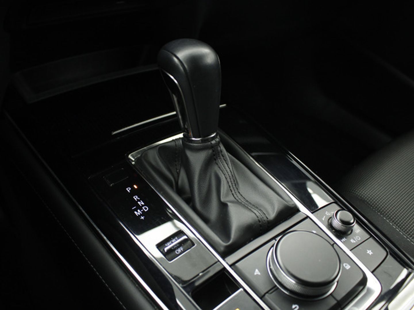 Mazda CX-30 2.0 Skyactiv-X Zenith AT 137 kW (186 CV)