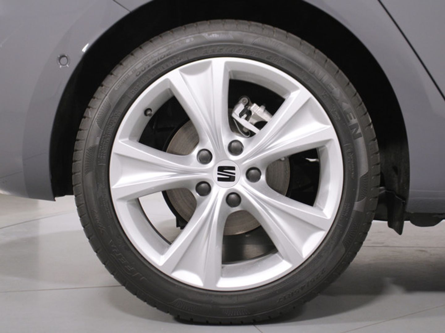 SEAT León 1.5 eTSI S&S FR Special Edition DSG 110 kW (150 CV)