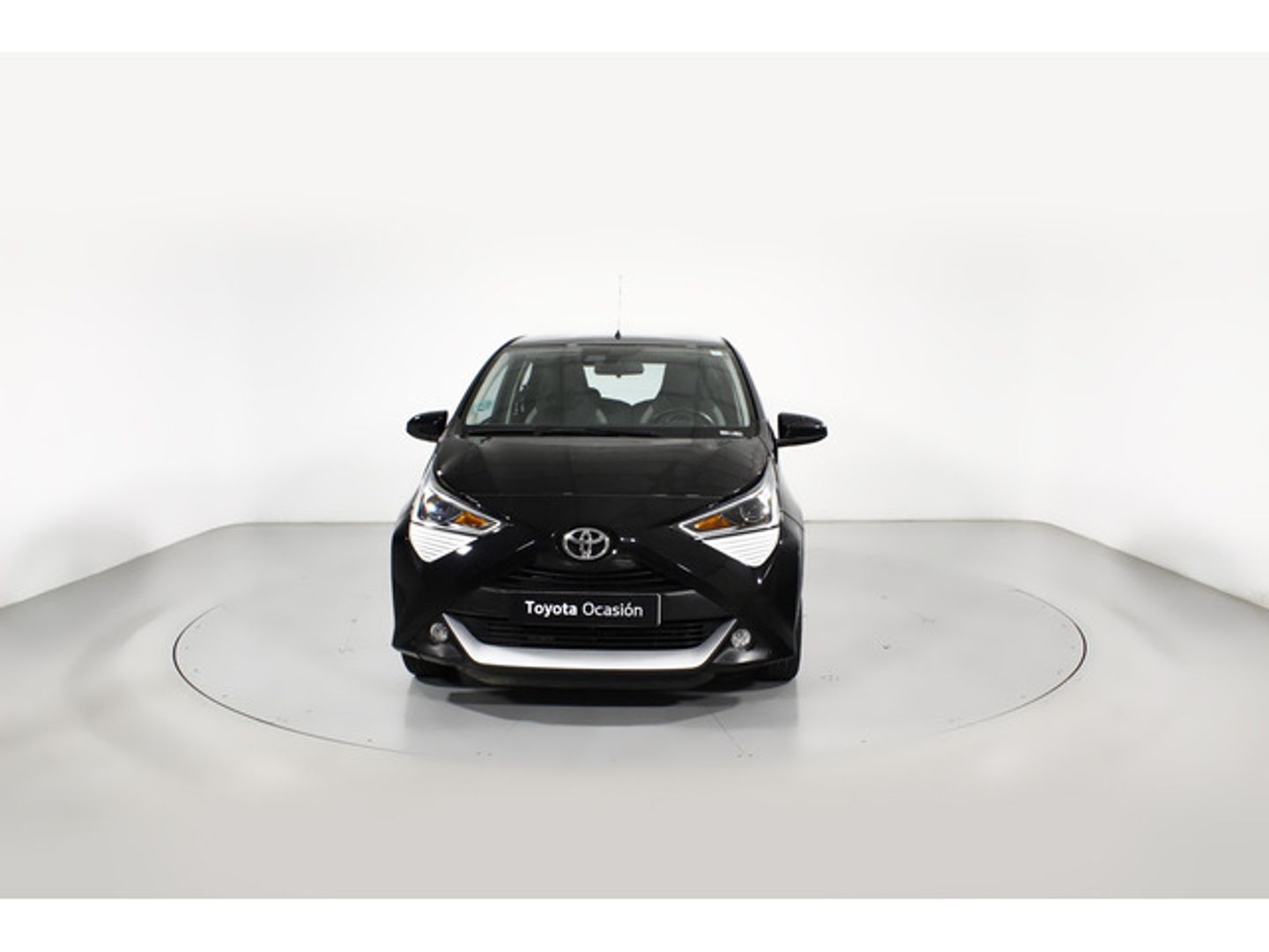 Toyota Aygo 1.0 70 x-play 53 kW (72 CV)
