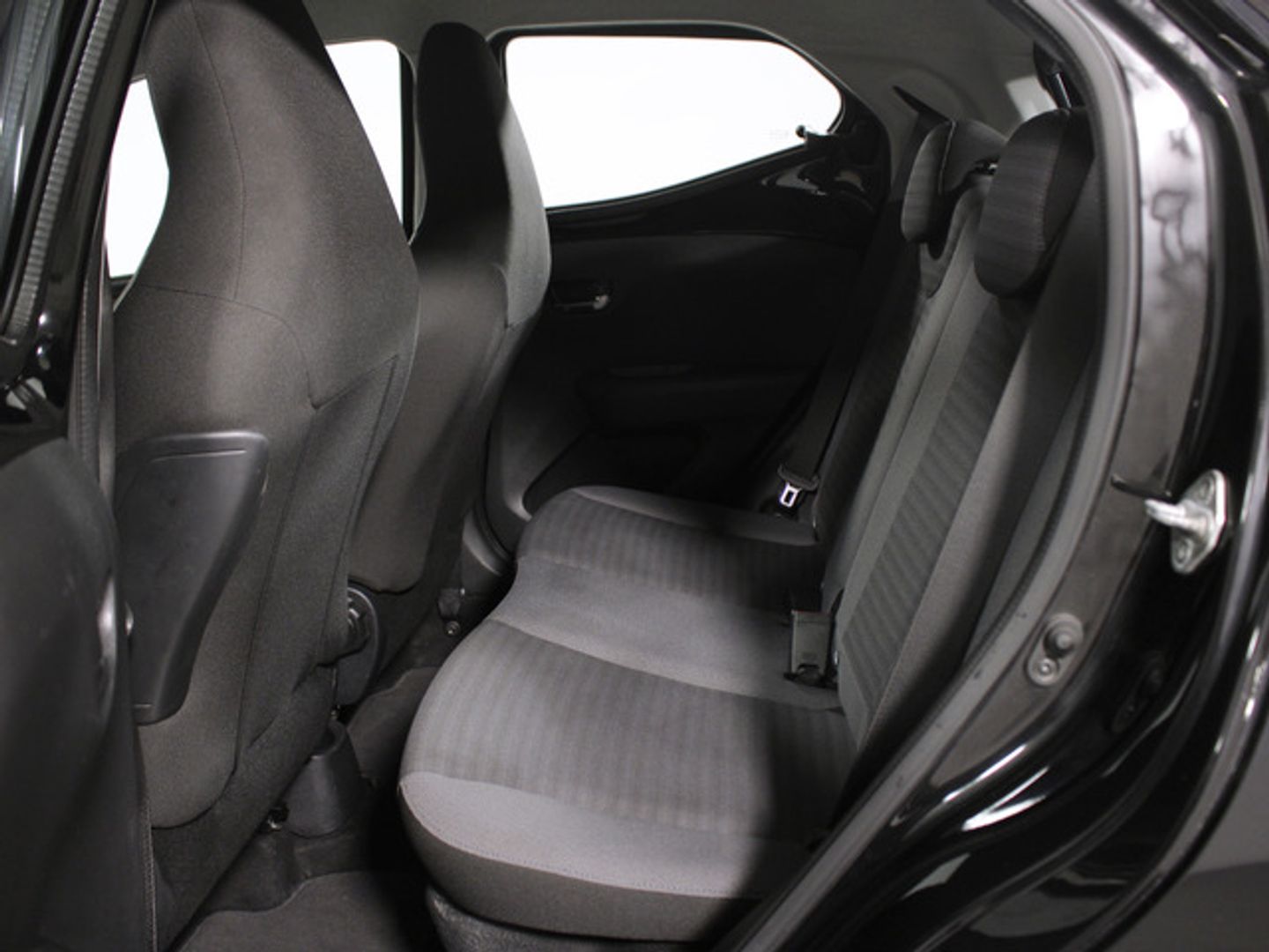 Toyota Aygo 1.0 70 x-play 53 kW (72 CV)