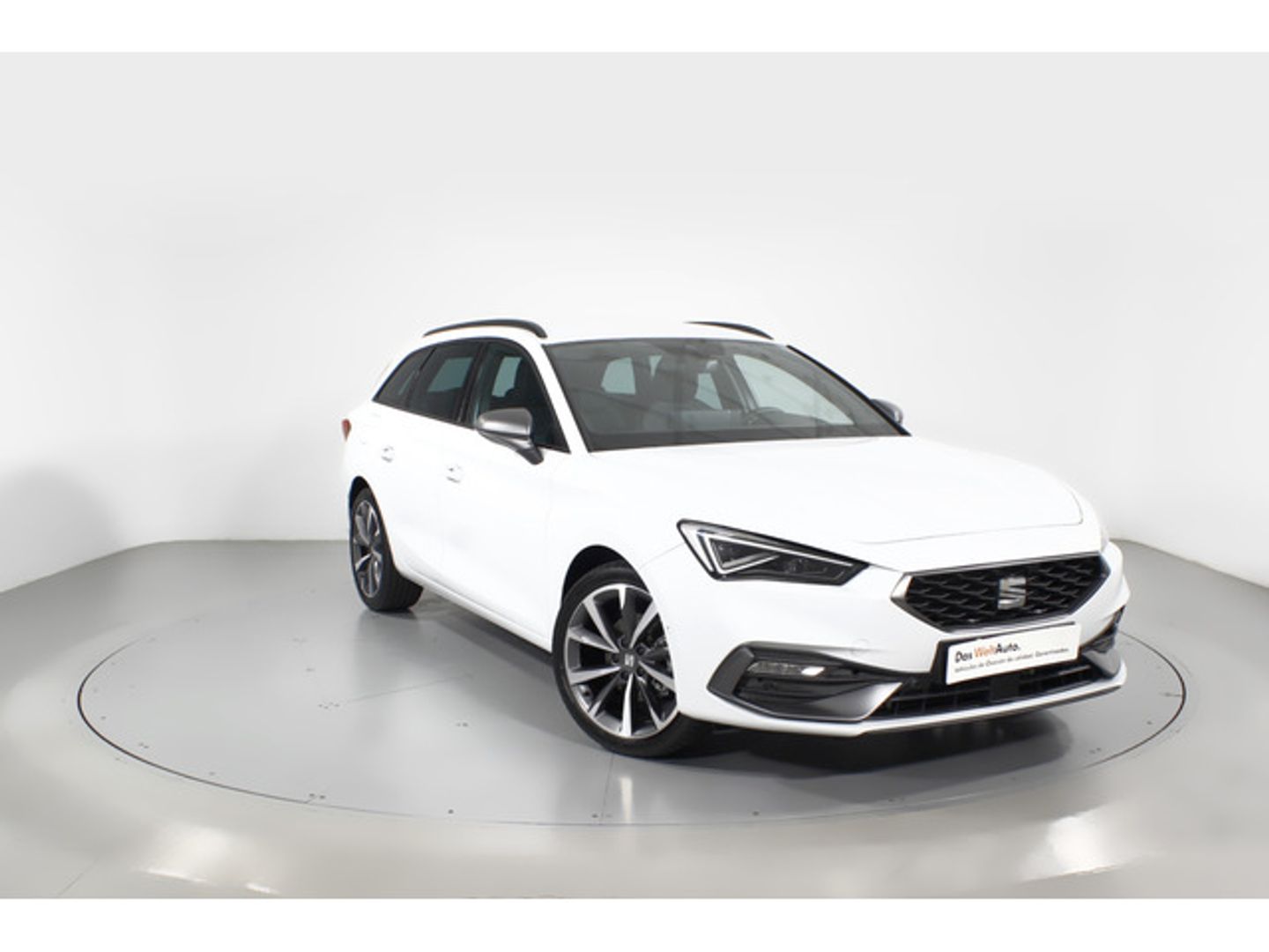 SEAT Leon ST 1.5 eTSI S&S FR Special Edition DSG 110 kW (150 CV) Blanco Familiar