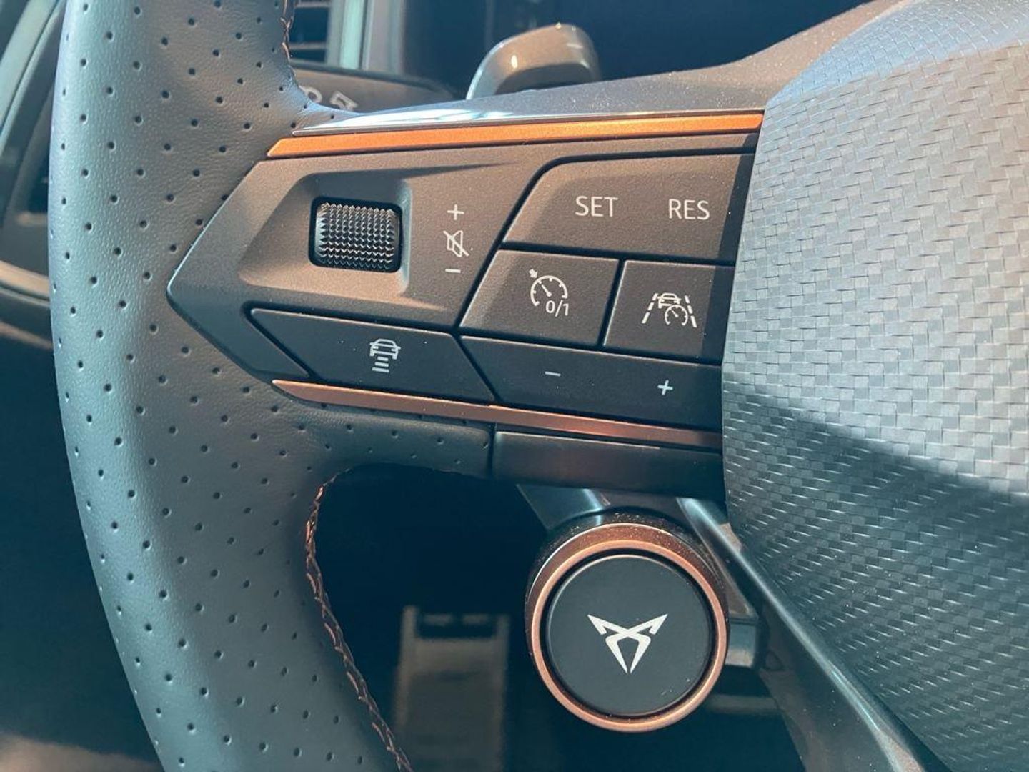 CUPRA Ateca 2.0 TSI VZ 4Drive DSG 221 kW (300 CV)