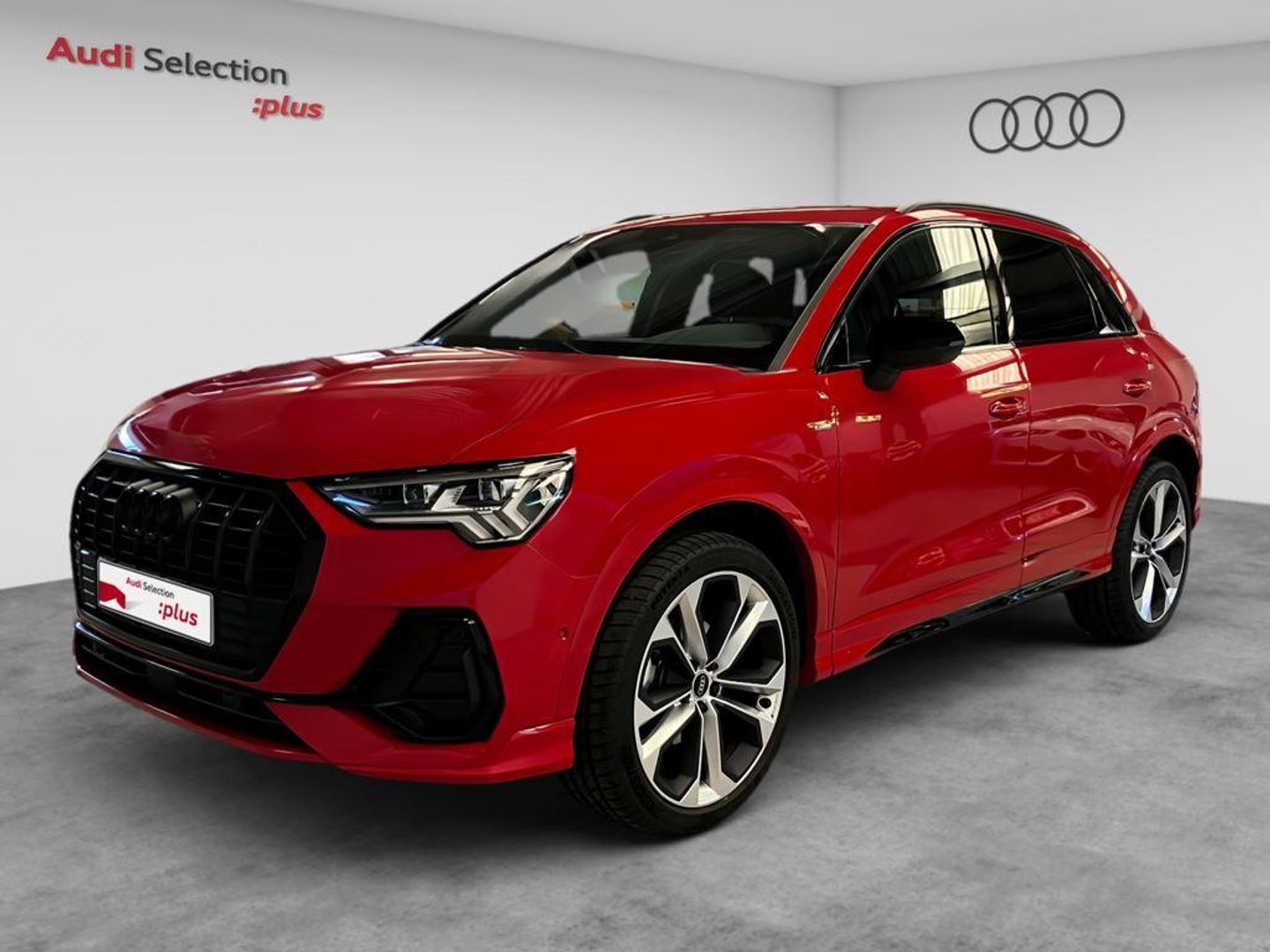 Audi Q3 Black line 35 TFSI 110 kW (150 CV) S tronic Rojo SUV
