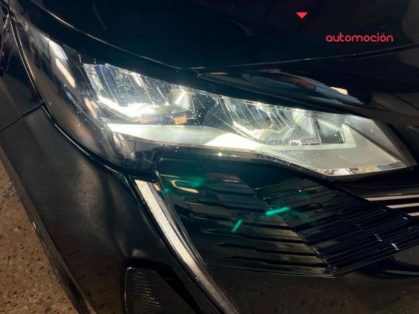 Peugeot 3008 Hybrid 225 Allure Pack e-EAT8 165 kW (225 CV)
