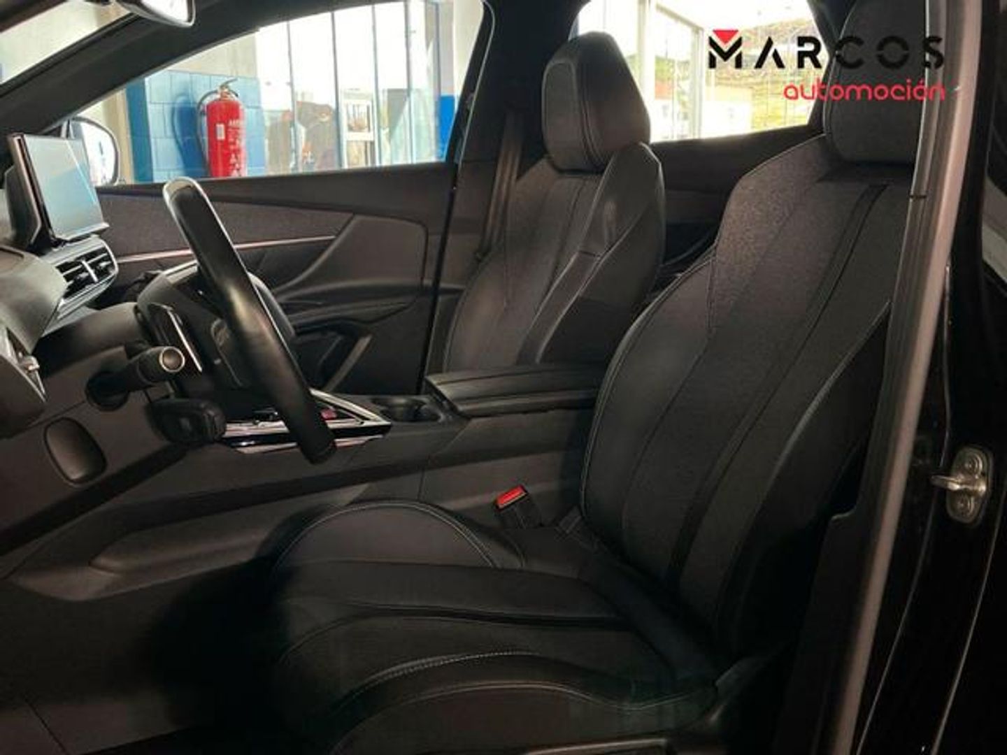 Peugeot 3008 Hybrid 225 Allure Pack e-EAT8 165 kW (225 CV)