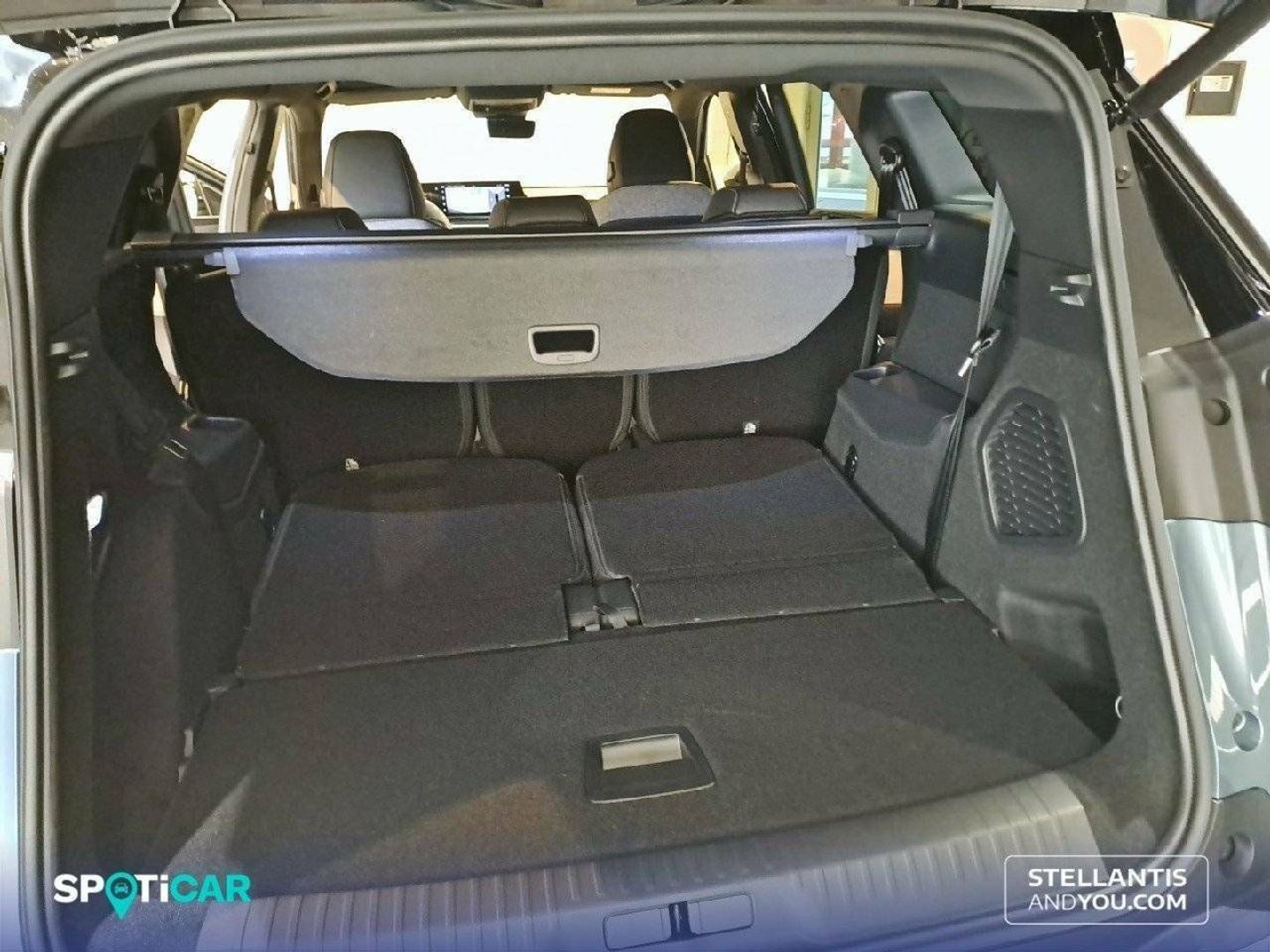 Peugeot 5008 Hybrid 1.2 GT eDCS6 100 kW (136 CV)