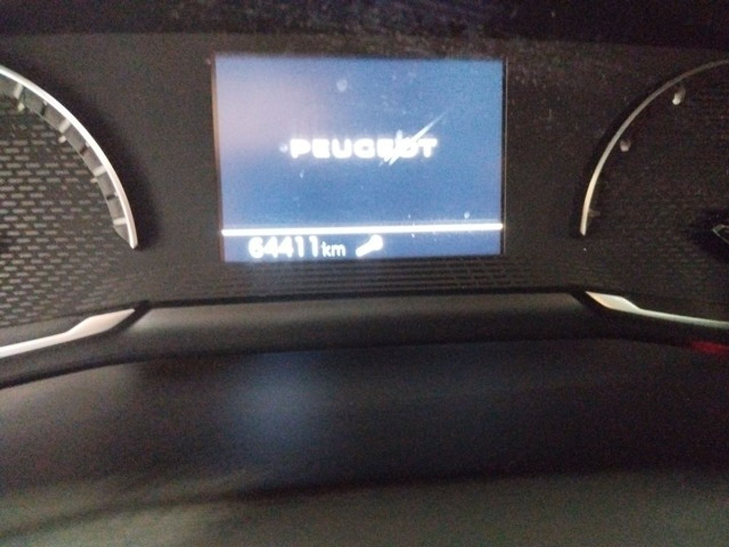 Peugeot 2008 PureTech 100 S&S Allure 75 kW (100 CV)