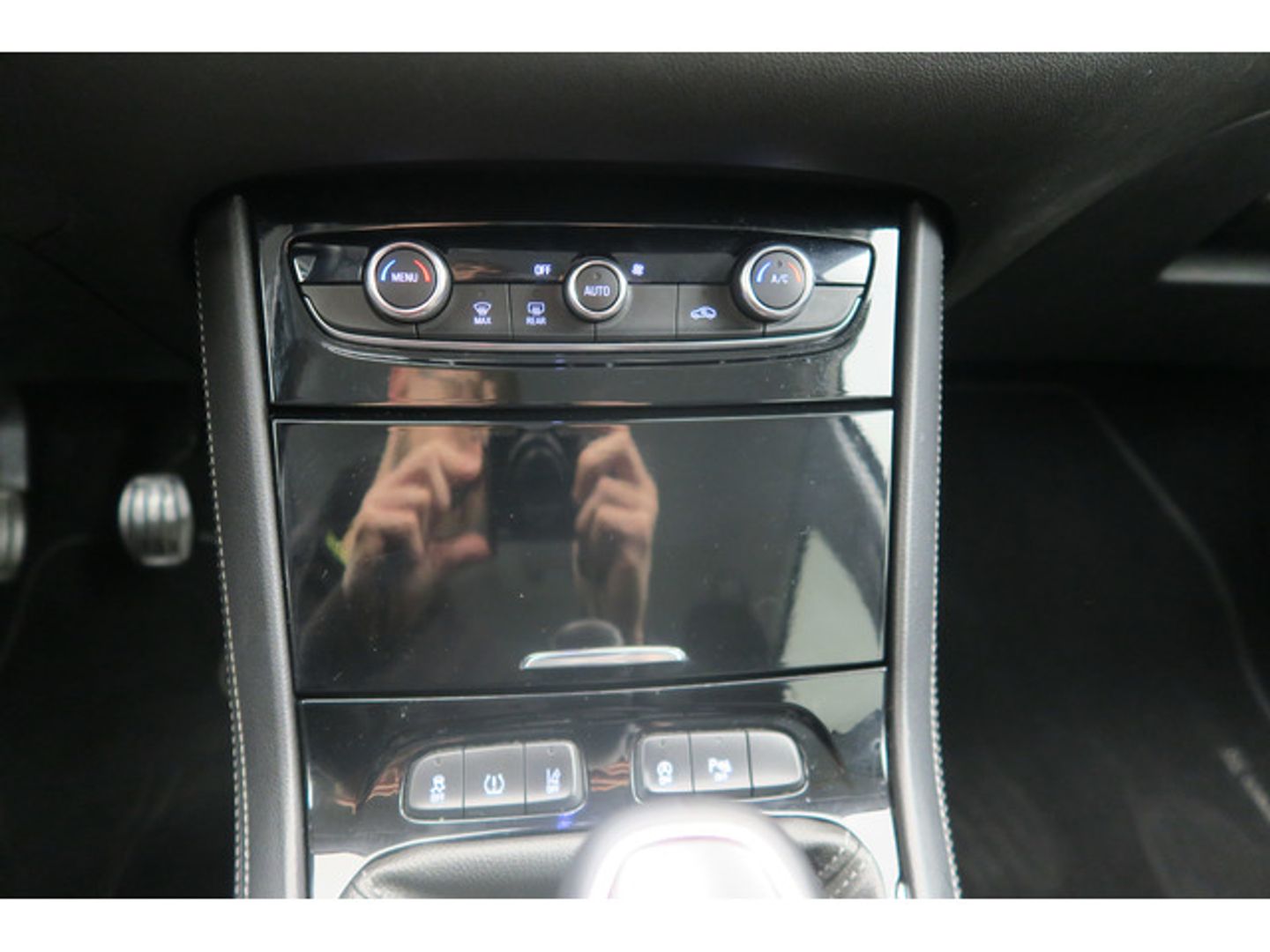 Opel Grandland X 1.2 Turbo S&S Selective 96 kW (130 CV)