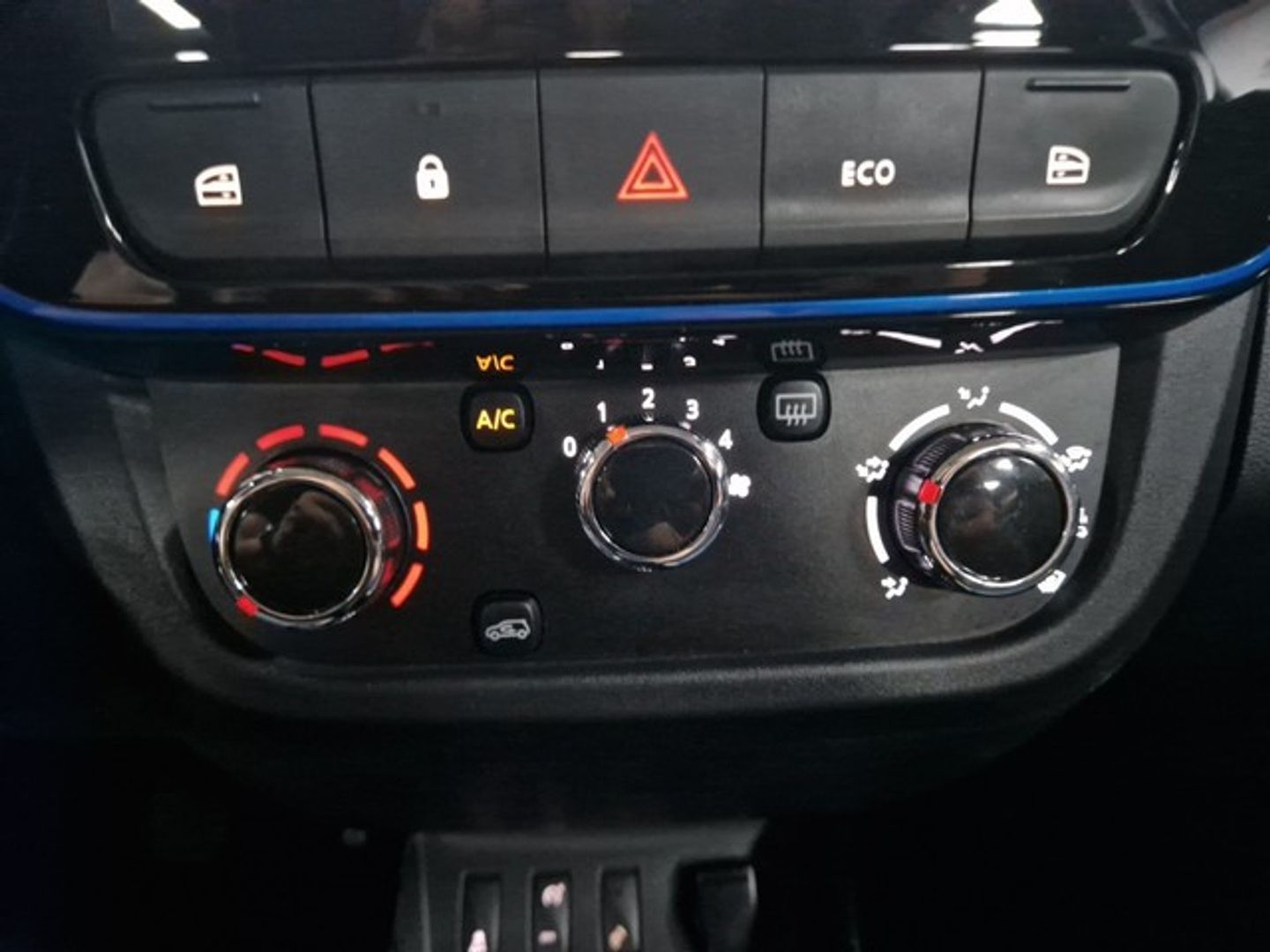Dacia Spring Comfort Plus Electric 33 kW (45 CV)