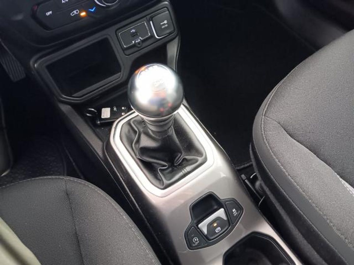 Jeep Renegade 1.6 Multijet Limited 4x2 96 kW (130 CV)