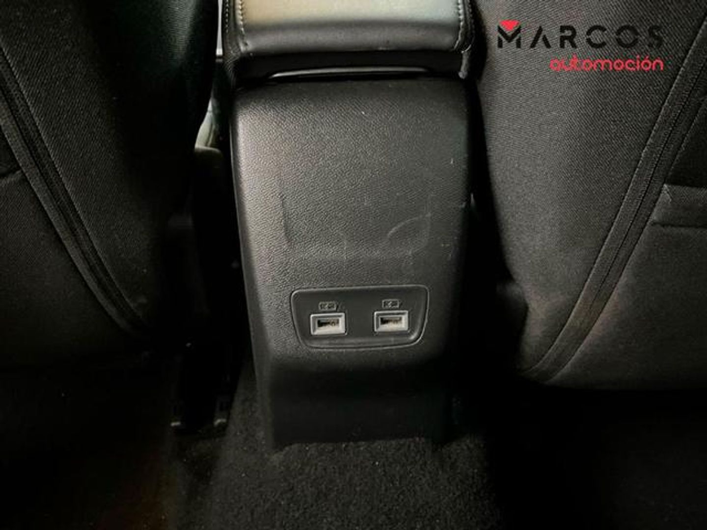 Peugeot 2008 PureTech 130 S&S Allure Pack EAT8 96 kW (130 CV)