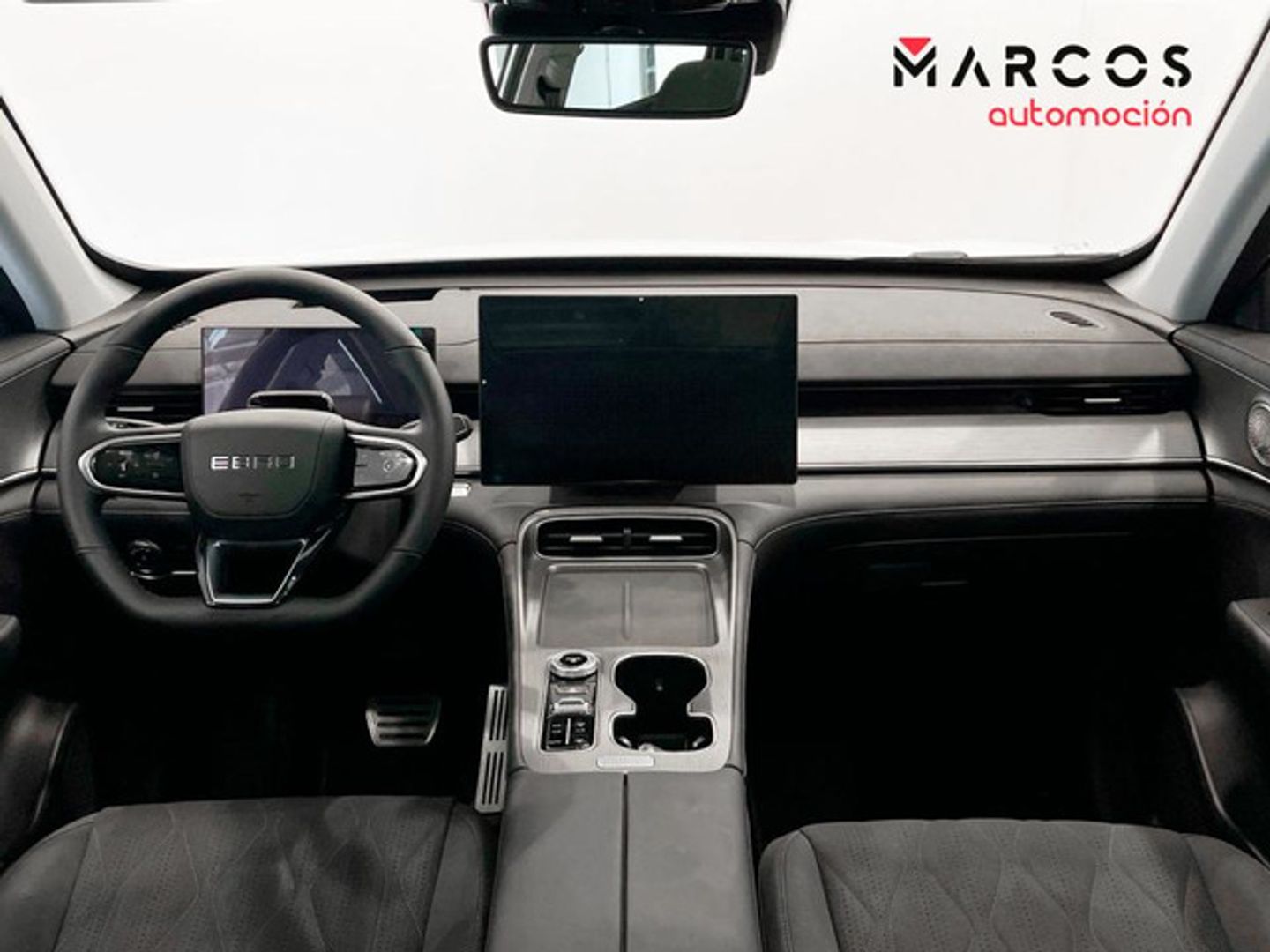 Ebro S800 1.6 TGDI Luxury DCT 108 kW (147 CV)