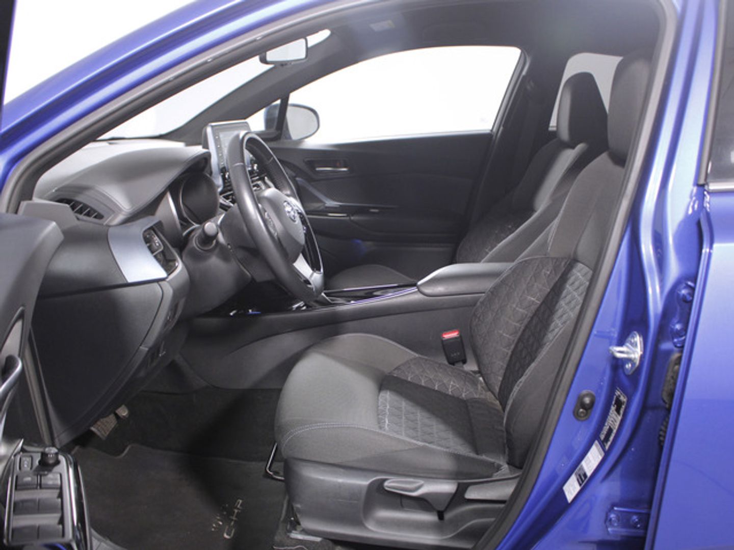 Toyota C-HR 180H Advance 135 kW (184 CV)