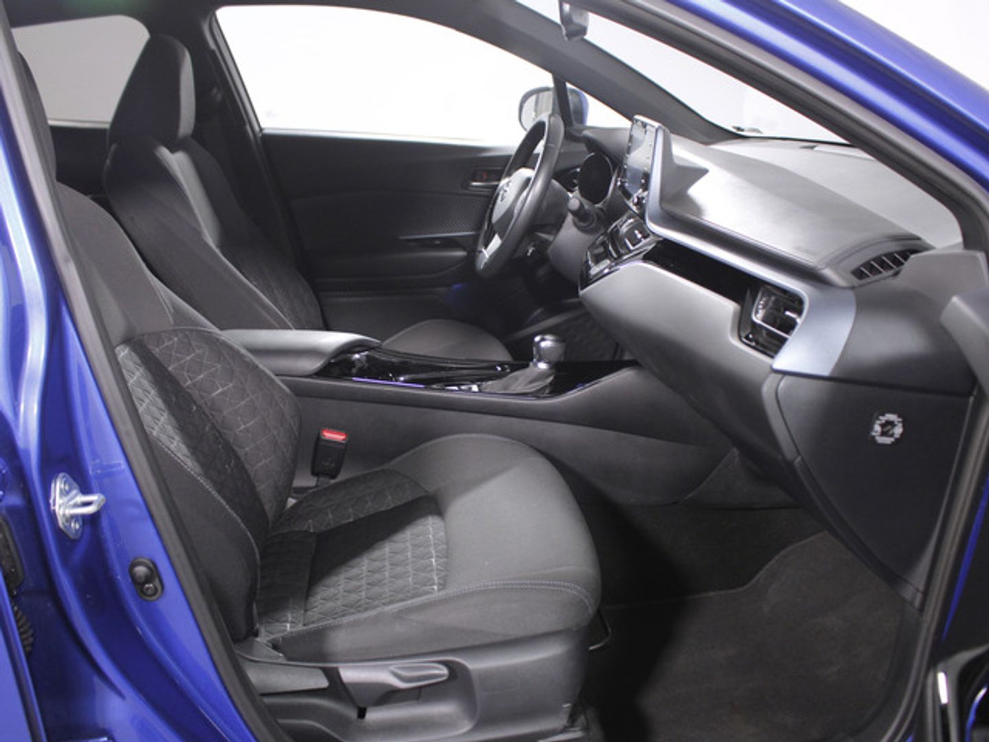 Toyota C-HR 180H Advance 135 kW (184 CV)