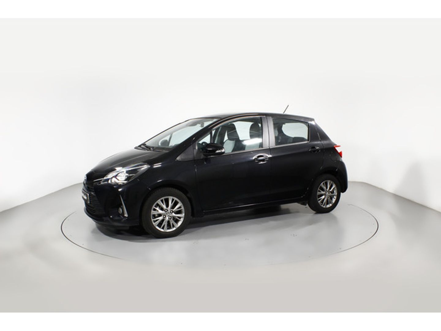 Toyota Yaris 1.0 Active 51 kW (69 CV)