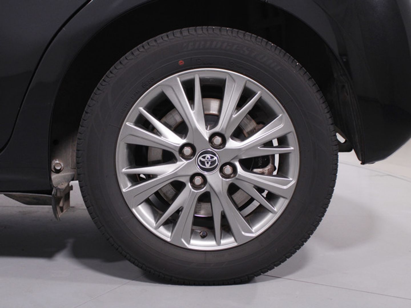 Toyota Yaris 1.0 Active 51 kW (69 CV)