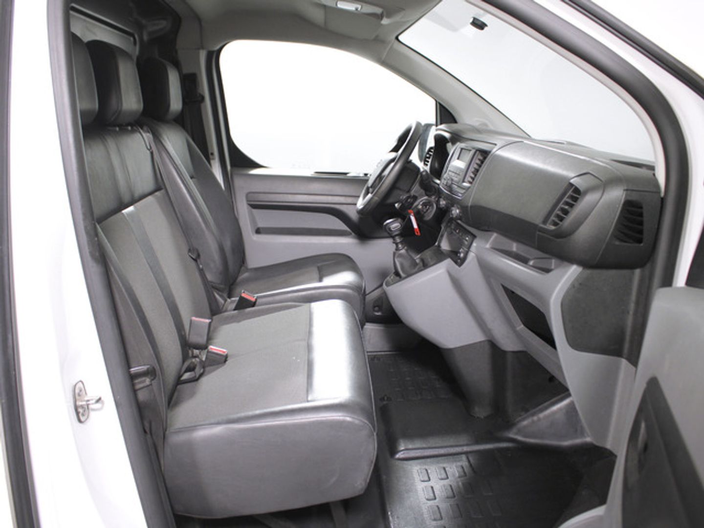 Toyota Proace Furgon 1.5D GX L1 88 kW (120 CV)