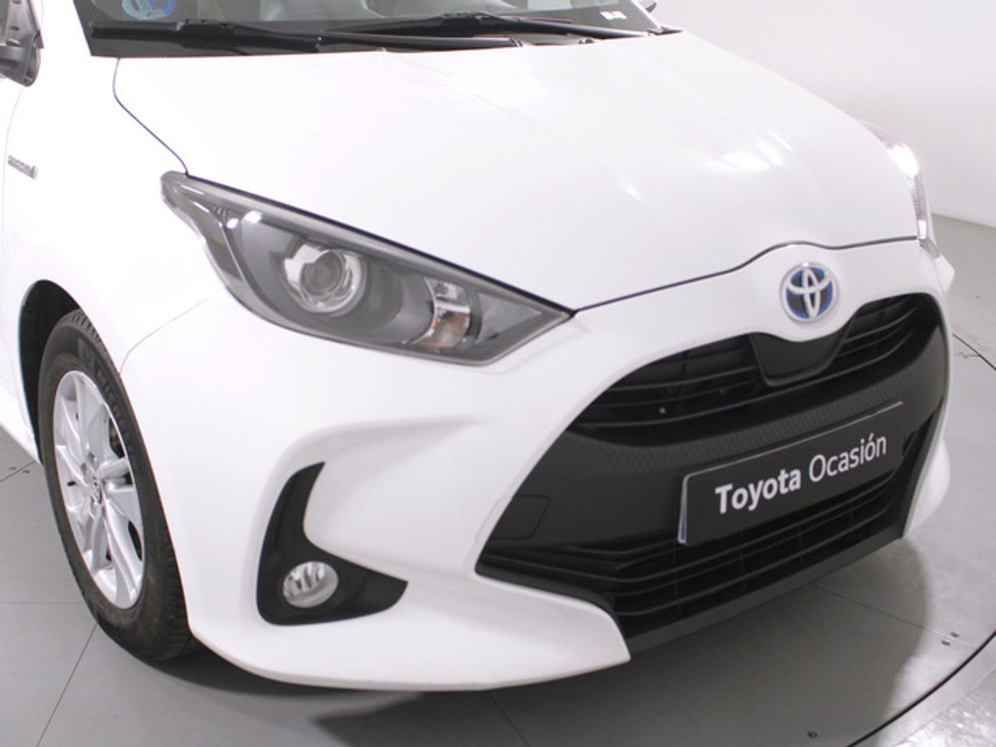 Toyota Yaris 120H Business Plus 85 kW (116 CV)