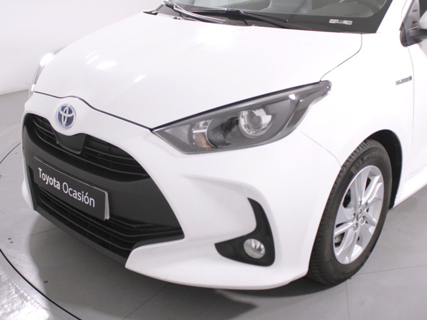 Toyota Yaris 120H Business Plus 85 kW (116 CV)