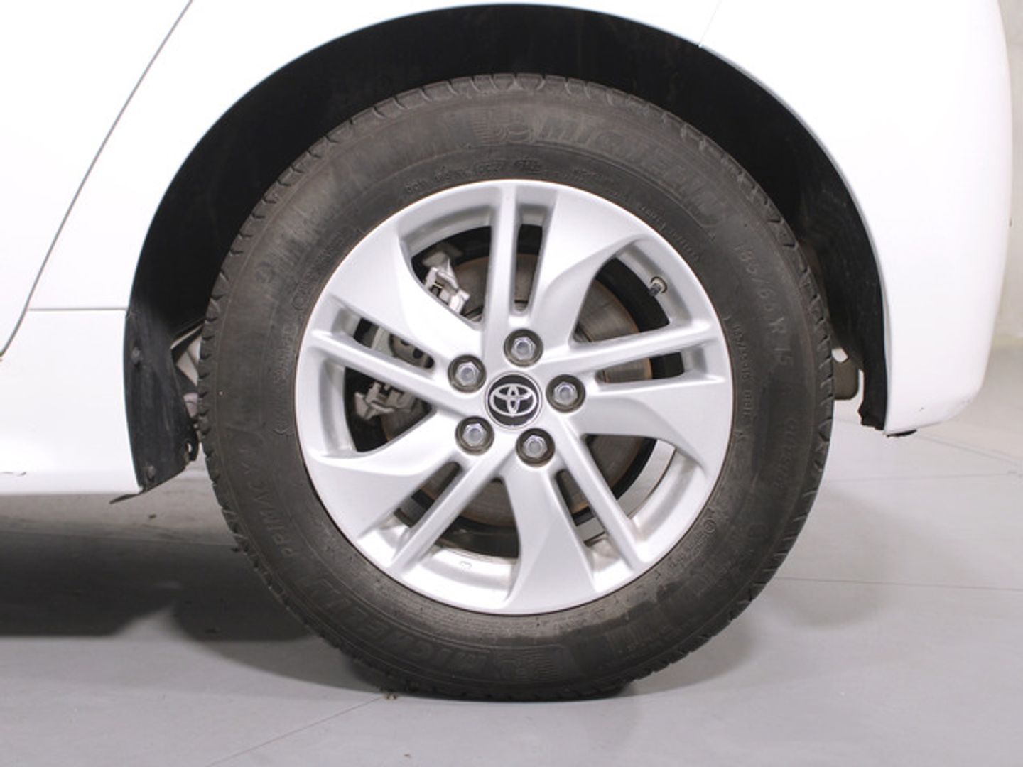 Toyota Yaris 120H Business Plus 85 kW (116 CV)