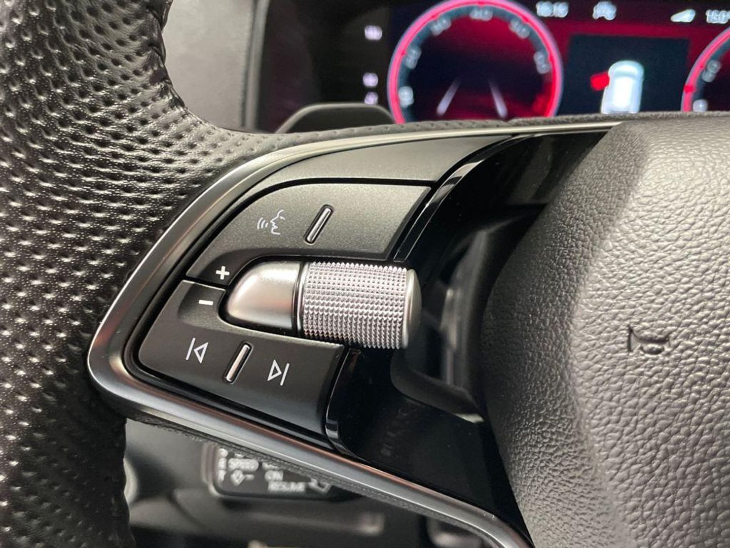 Skoda Karoq 1.5 TSI ACT Sportline DSG 110 kW (150 CV)