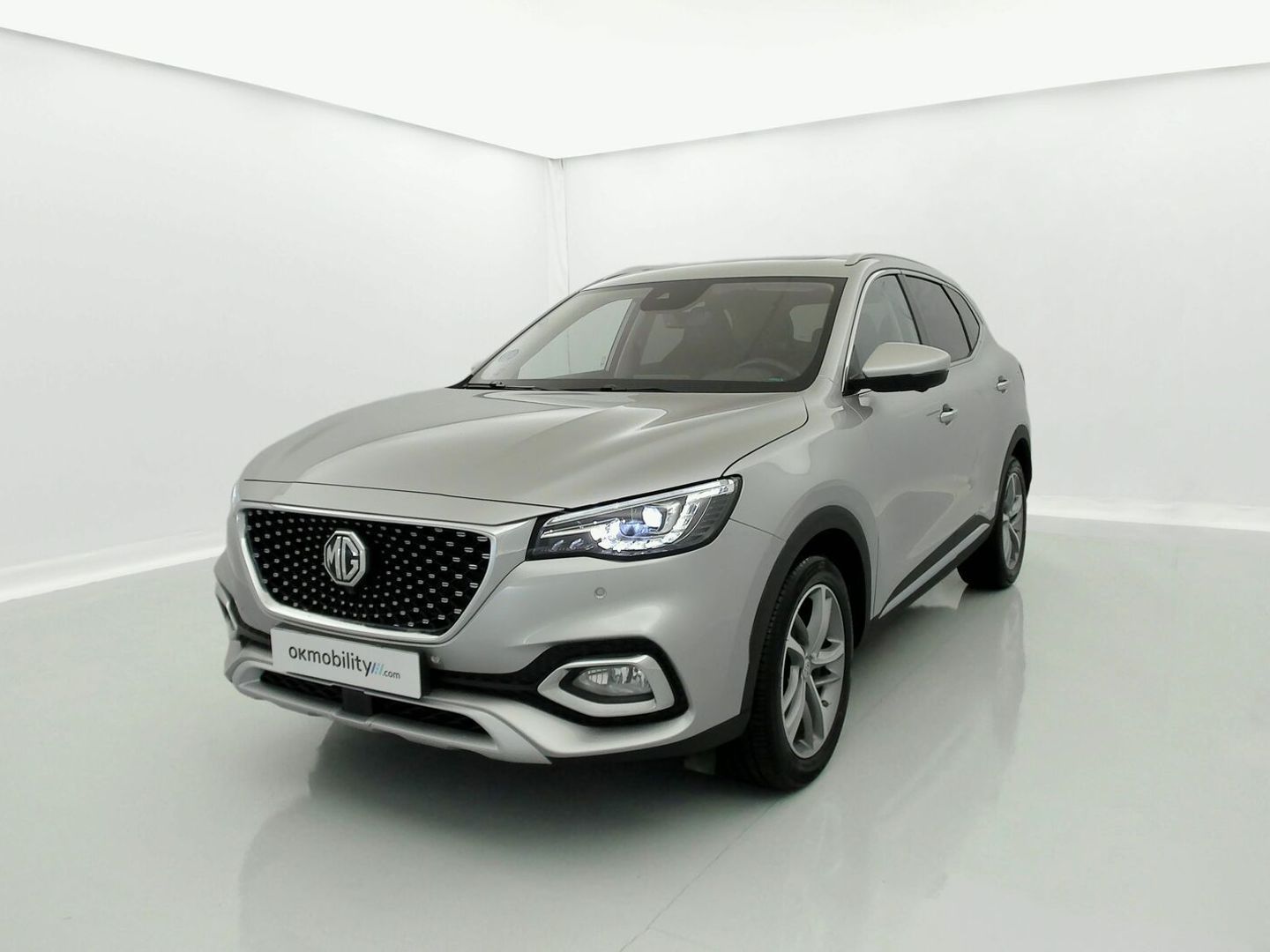 MG eHS 1.5 T-GDI PHEV Luxury 190 kW (258 CV) Gris Plata SUV