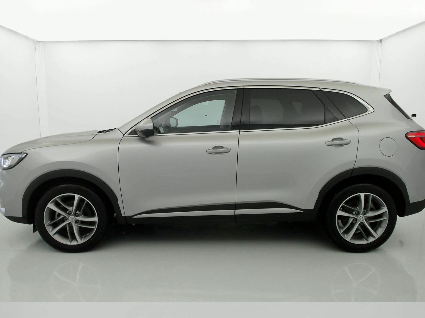 MG eHS 1.5 T-GDI PHEV Luxury 190 kW (258 CV)