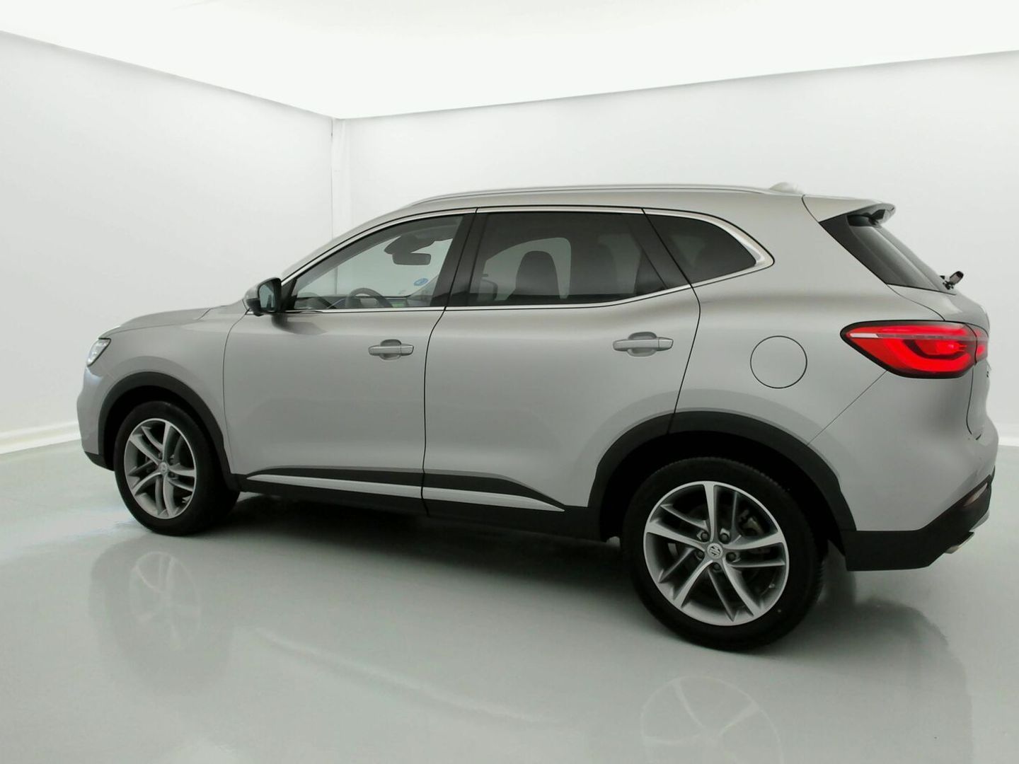 MG eHS 1.5 T-GDI PHEV Luxury 190 kW (258 CV)