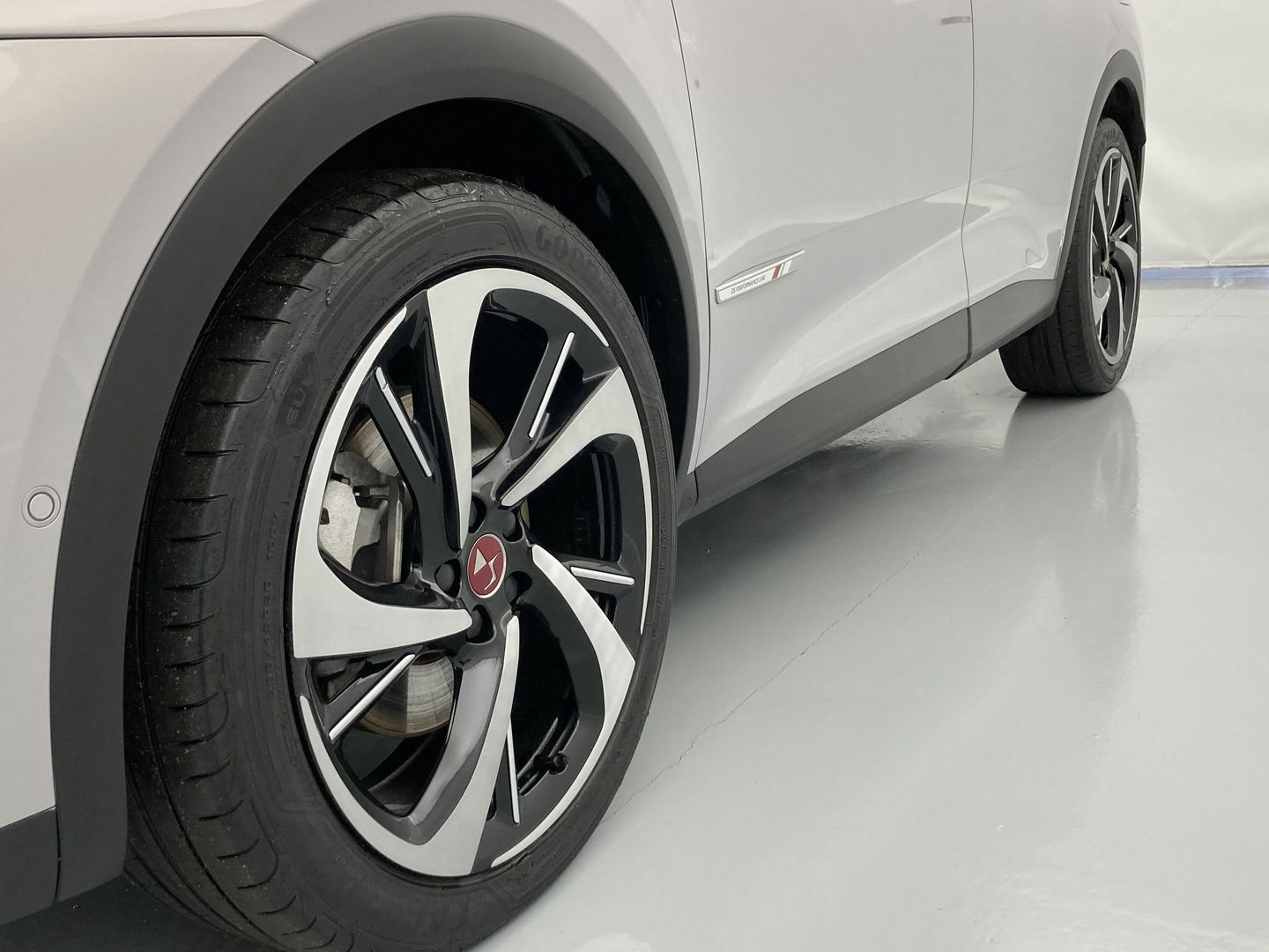 DS DS7 Crossback E-Tense 300 Performance Line+ 4WD Auto 221 kW (300 CV)