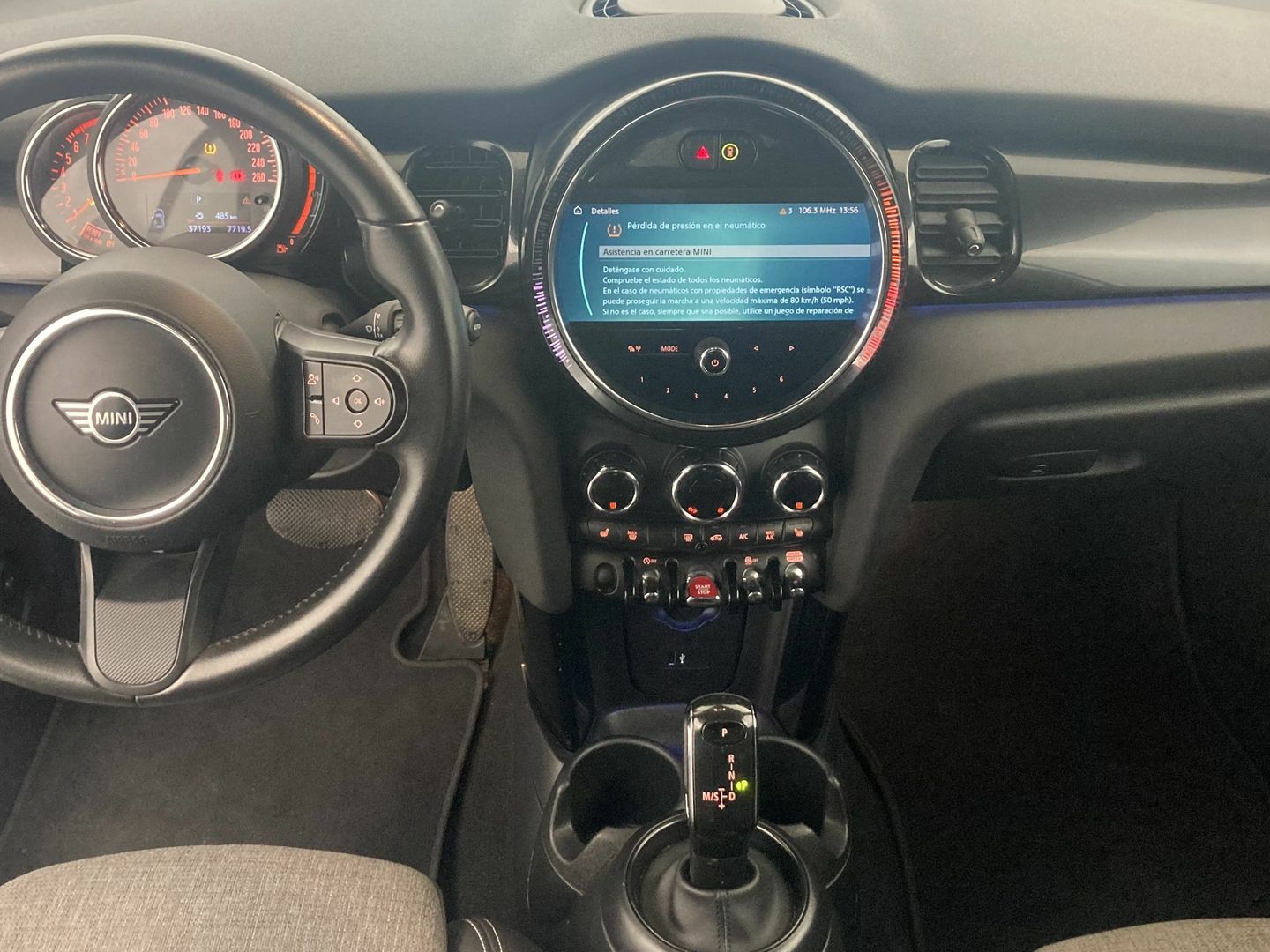 MINI MINI Cabrio Cooper 100 kW (136 CV)
