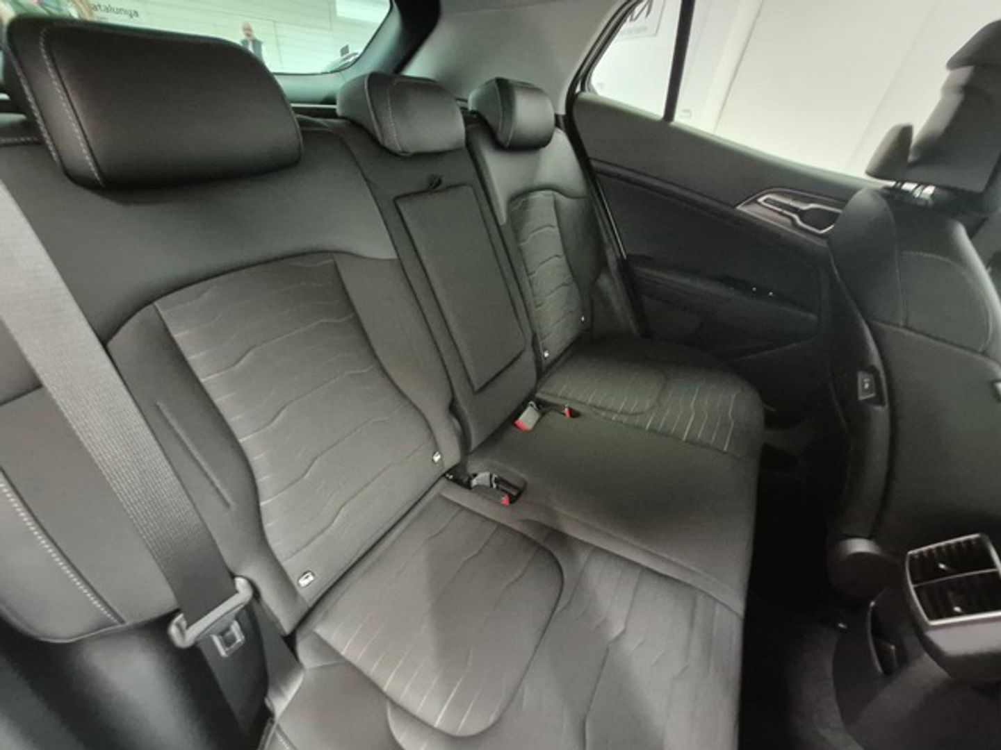 Kia Sportage 1.6 T-GDi HEV Tech 4x2 Auto 171 kW (230 CV)