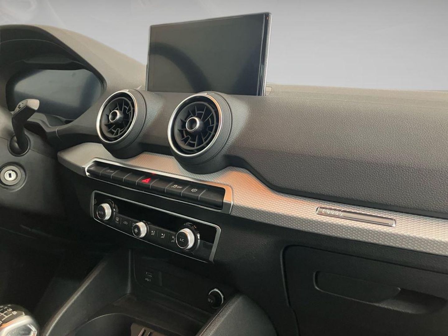 Audi Q2 Advanced 30 TDI 85 kW (116 CV)