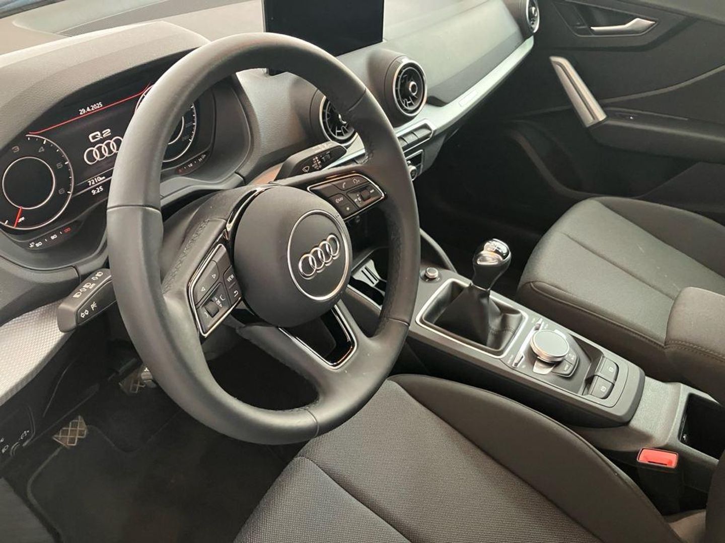 Audi Q2 Advanced 30 TDI 85 kW (116 CV)