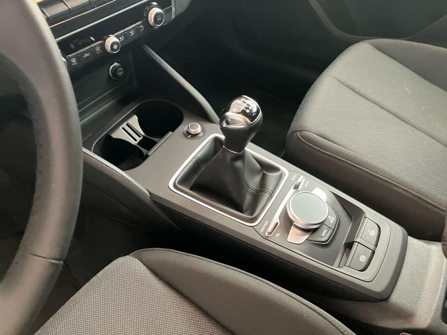Audi Q2 Advanced 30 TDI 85 kW (116 CV)