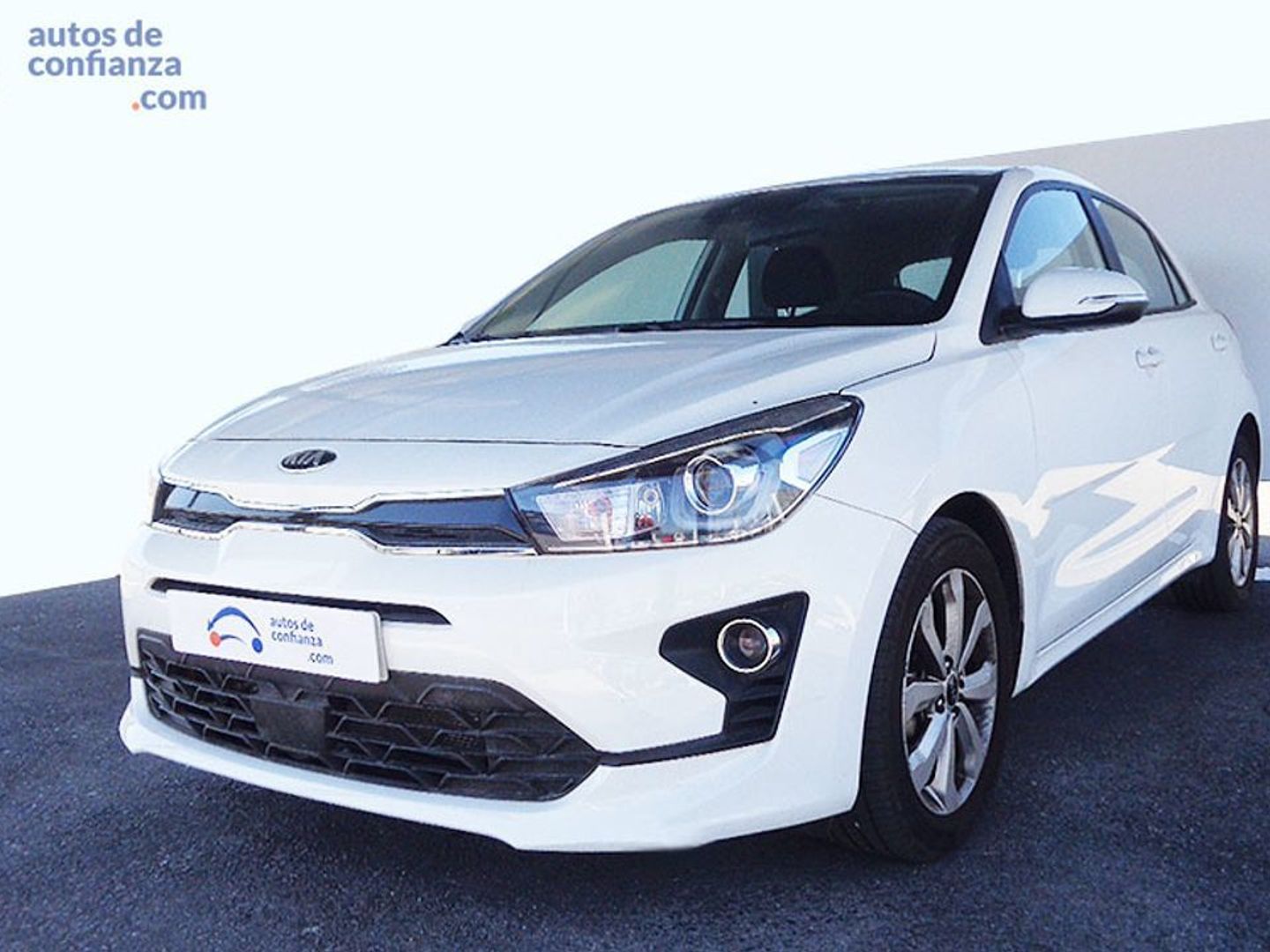 Kia Rio 1.0 T-GDi MHEV iMT Drive 74 kW (100 CV) Blanco Compact