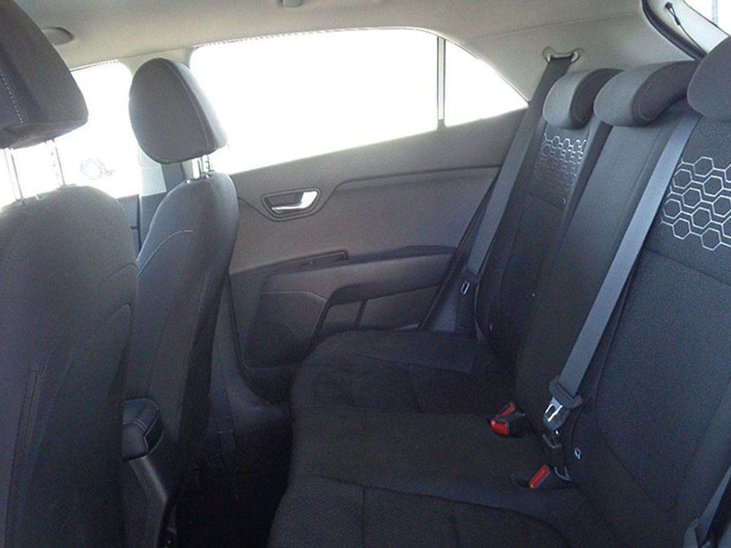Kia Rio 1.0 T-GDi MHEV iMT Drive 74 kW (100 CV)