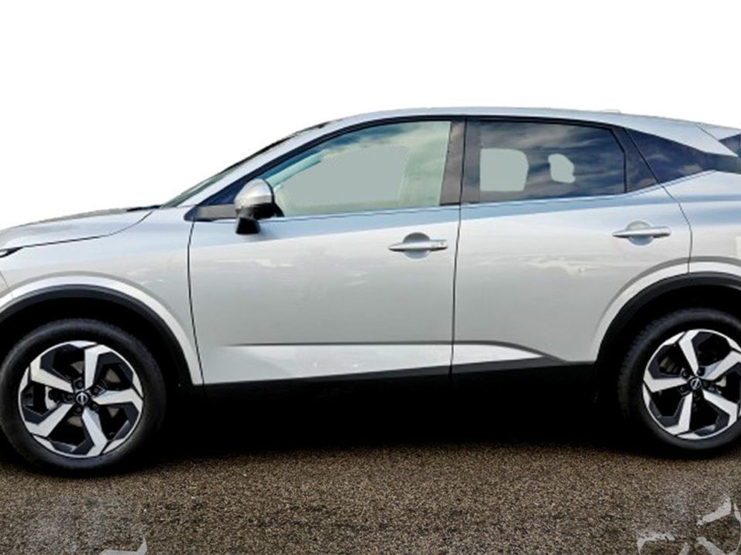 Nissan Qashqai DIG-T 140 mHEV N-Connecta 4x2 103 kW (140 CV)