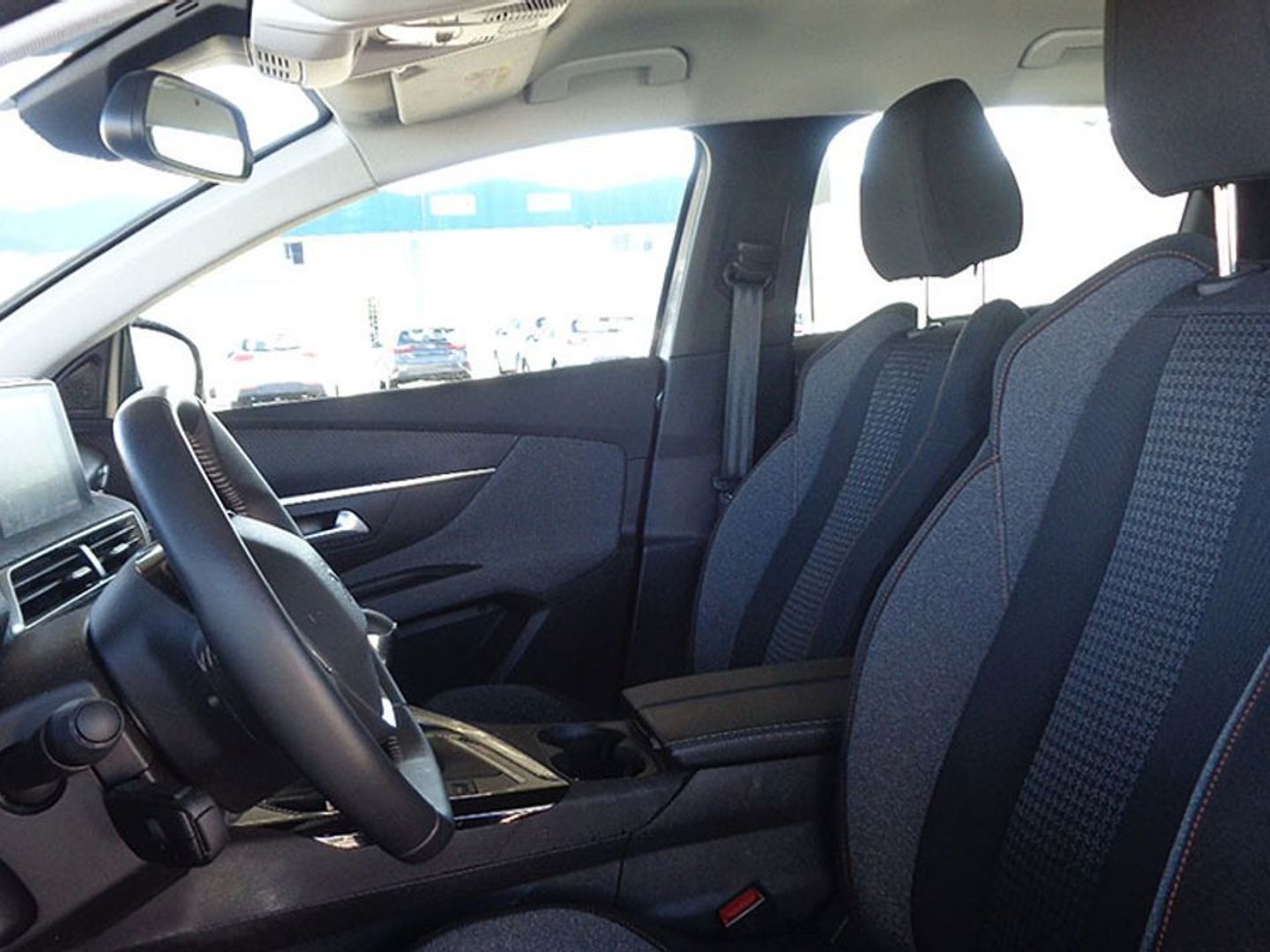 Peugeot 3008 PureTech 130 S&S Active Pack 96 kW (130 CV)