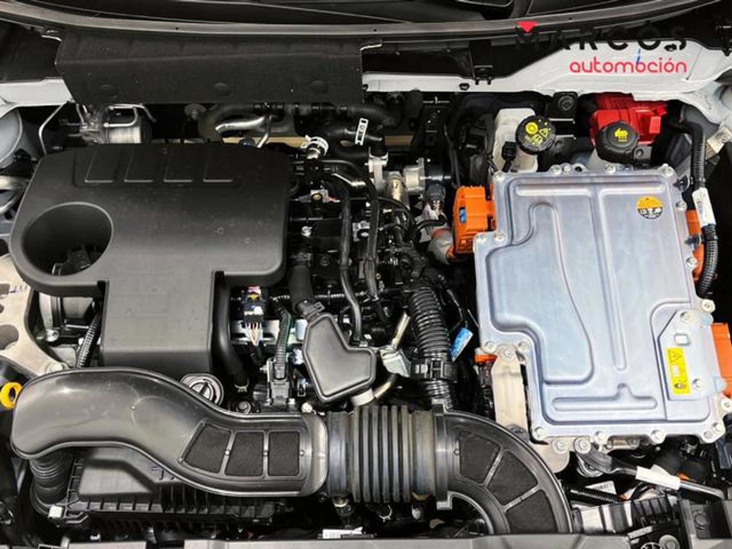 Nissan Juke 1.6 Hybrid N-Connecta Auto 105 kW (143 CV)