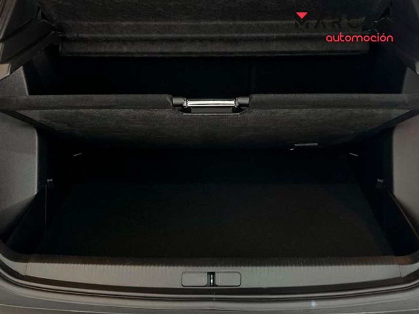 Peugeot 2008 PureTech 100 S&S Allure 75 kW (100 CV)