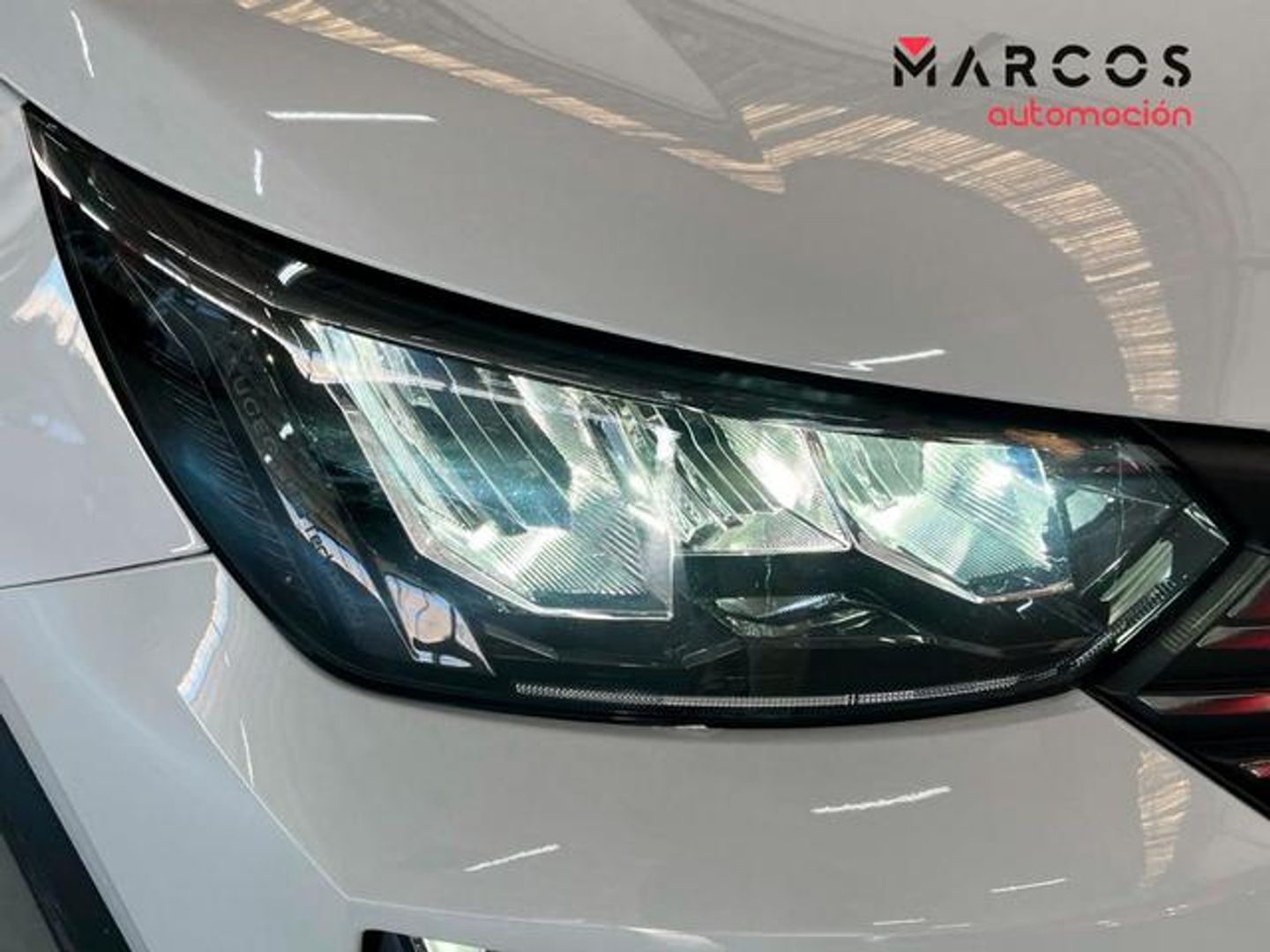 Peugeot 2008 PureTech 100 S&S Allure 75 kW (100 CV)