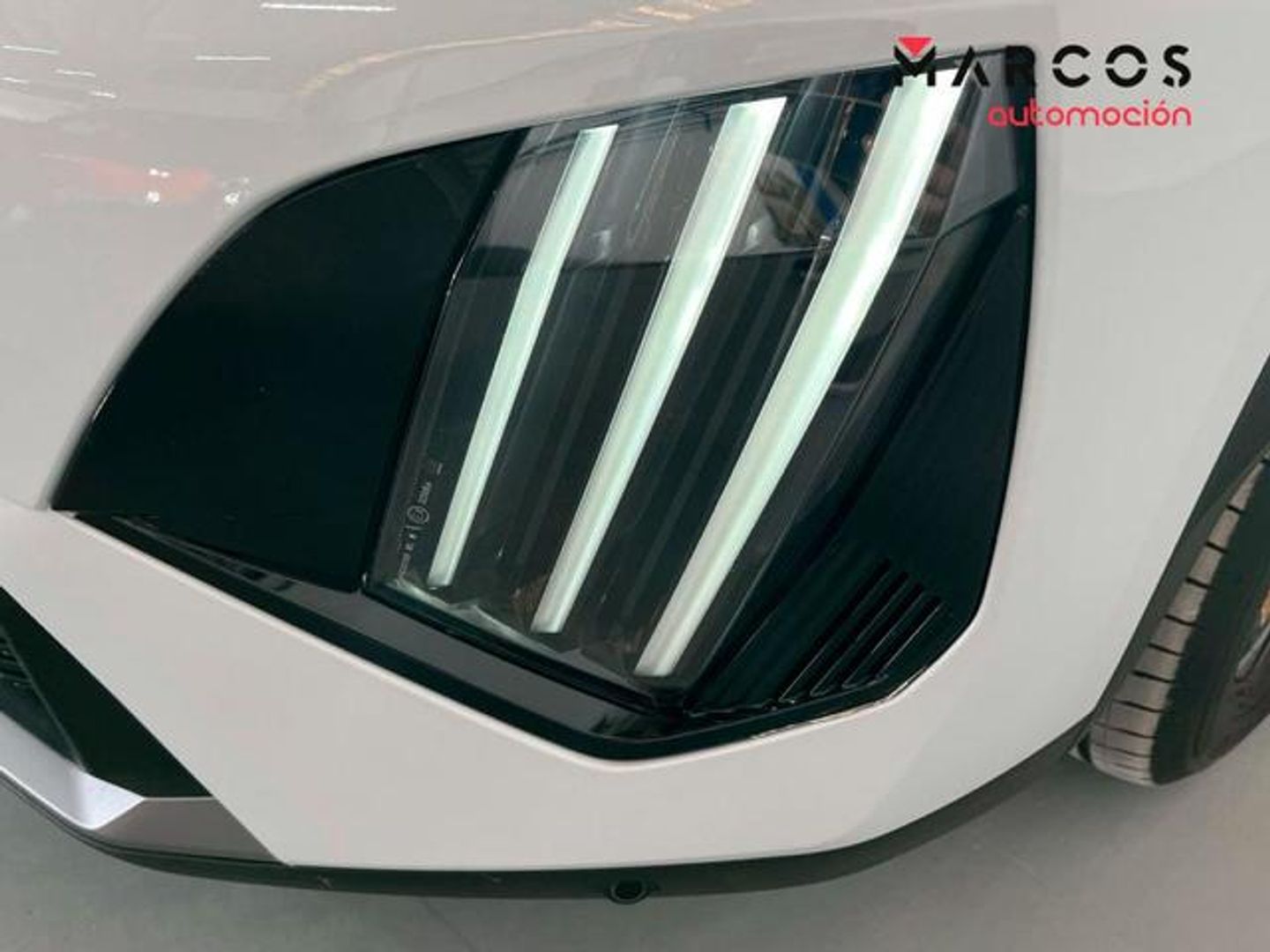 Peugeot 2008 PureTech 100 S&S Allure 75 kW (100 CV)