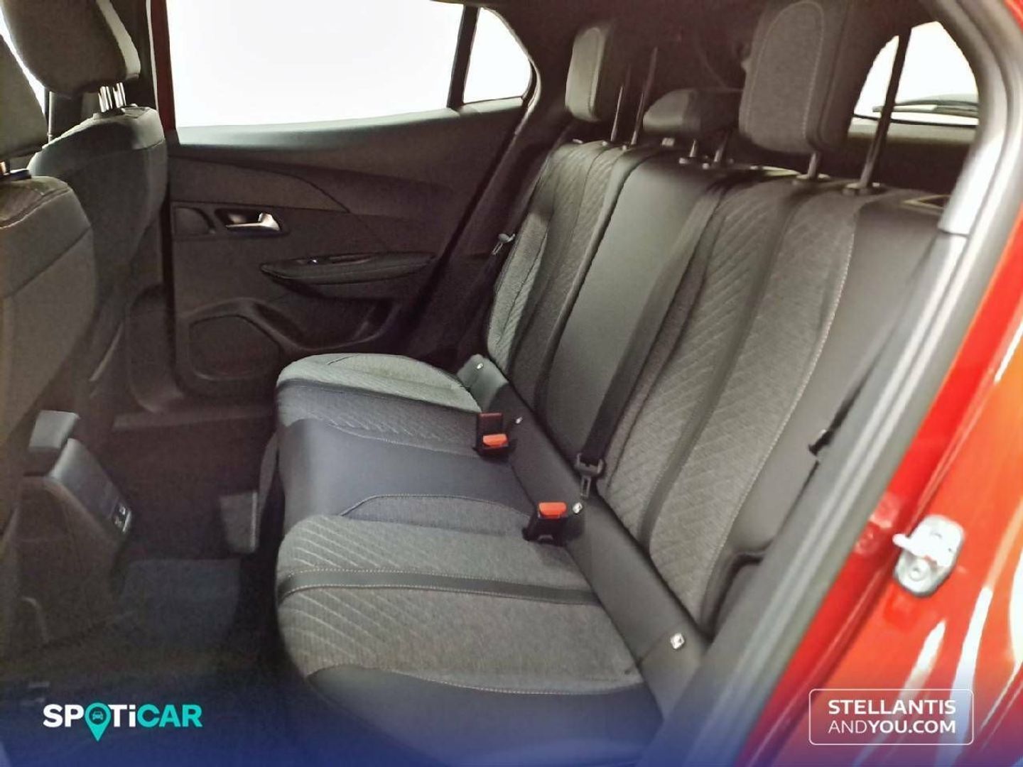 Peugeot 2008 PureTech 100 S&S Allure 75 kW (100 CV)