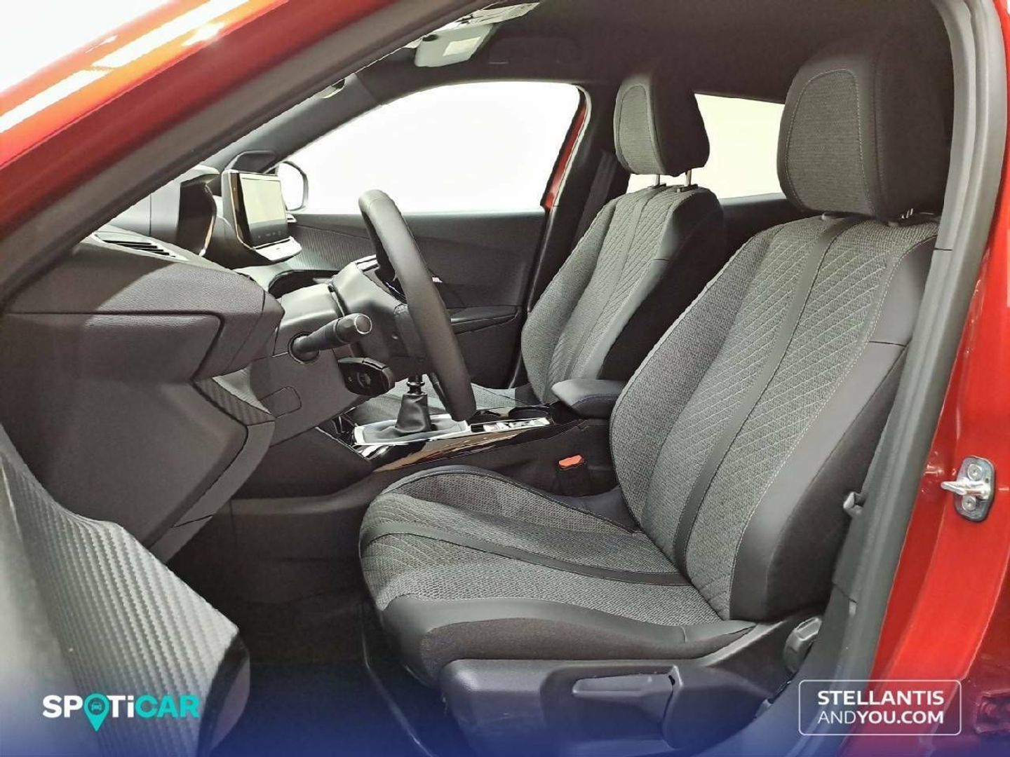Peugeot 2008 PureTech 100 S&S Allure 75 kW (100 CV)